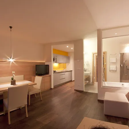 Aparthotel Alagundis 3*